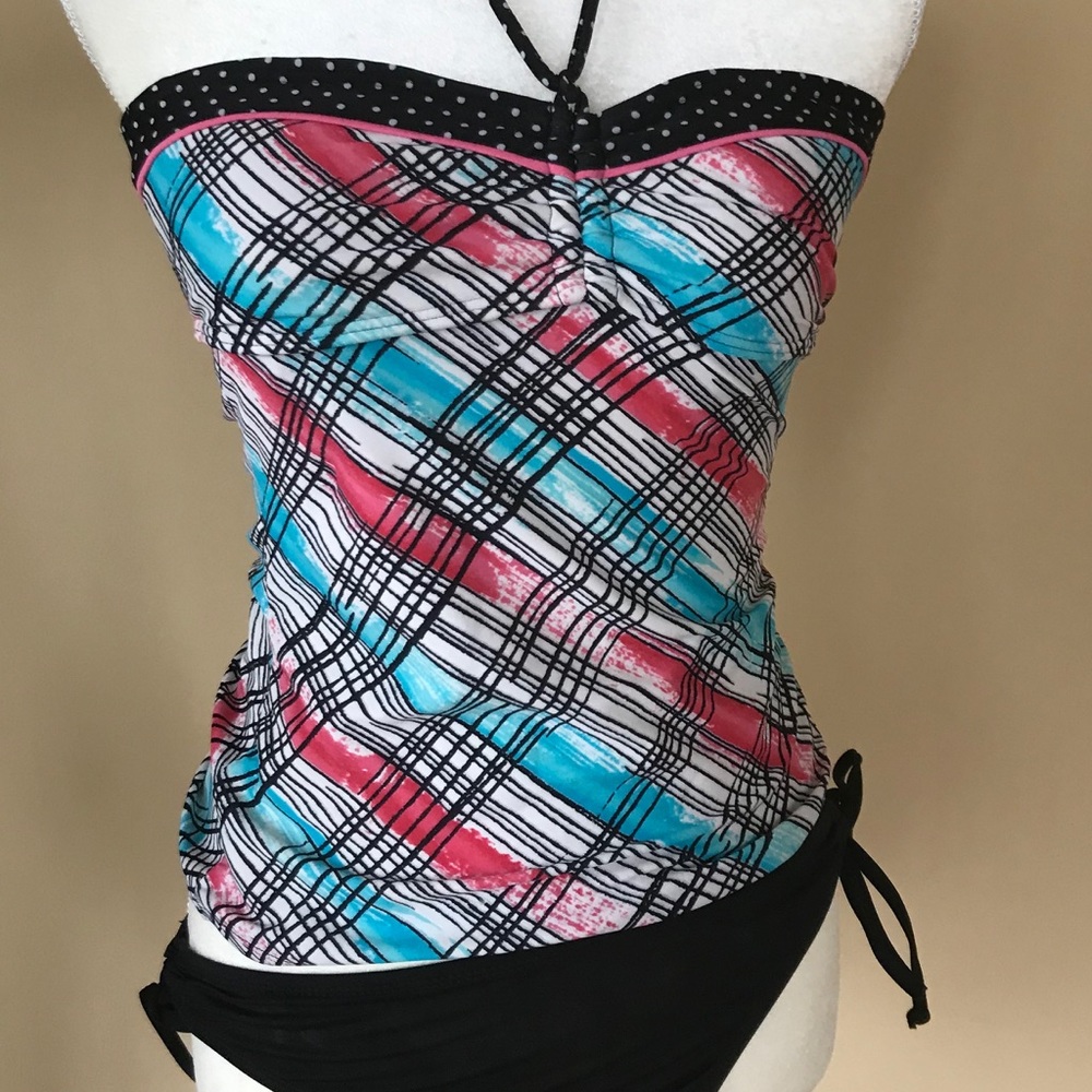 Hula Honey Juniors' Halter Tie Tankini Top Size S